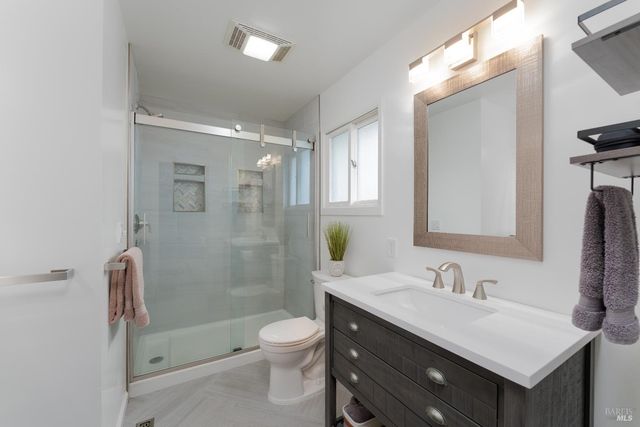 10450 Main St, Potter Valley, CA 95469