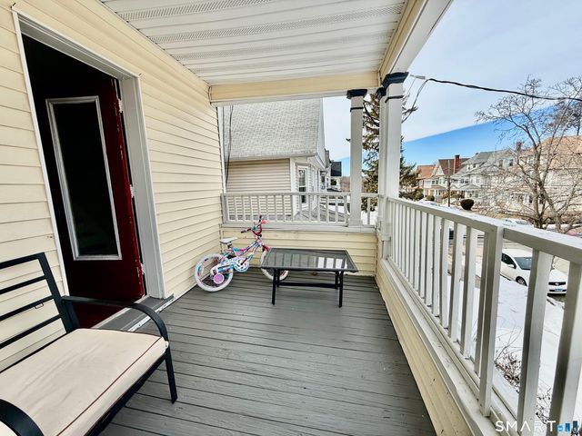 100-102 Ashley Street, Bridgeport, CT 06610