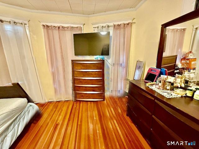 100-102 Ashley Street, Bridgeport, CT 06610