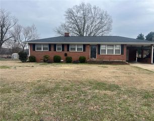 106 Donhill Road, Anderson, SC 29625