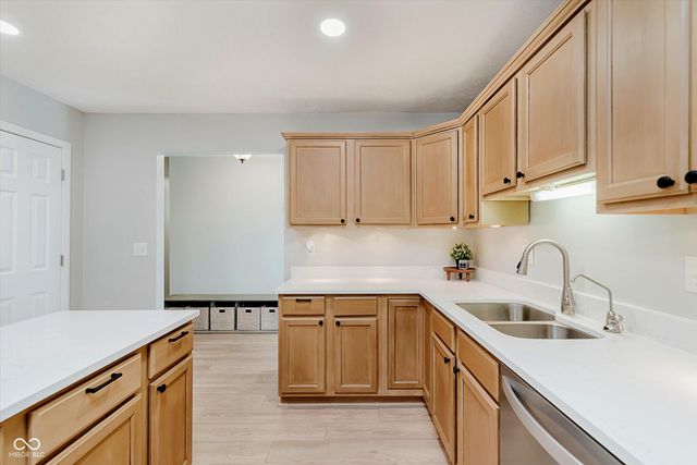 303 Countrywood Drive, Noblesville, IN 46060