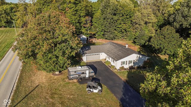 303 Countrywood Drive, Noblesville, IN 46060