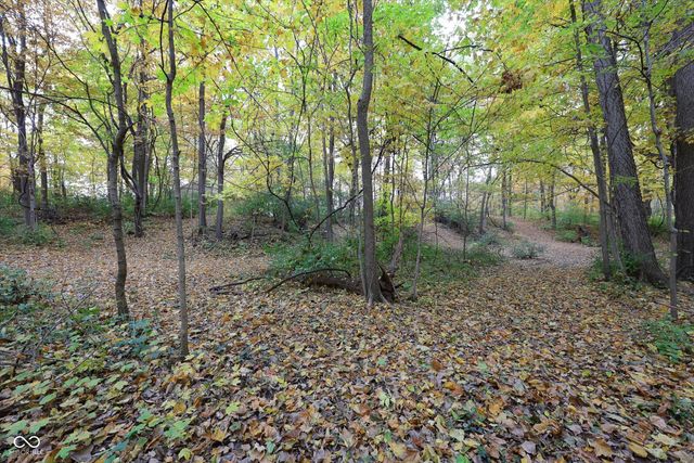 303 Countrywood Drive, Noblesville, IN 46060