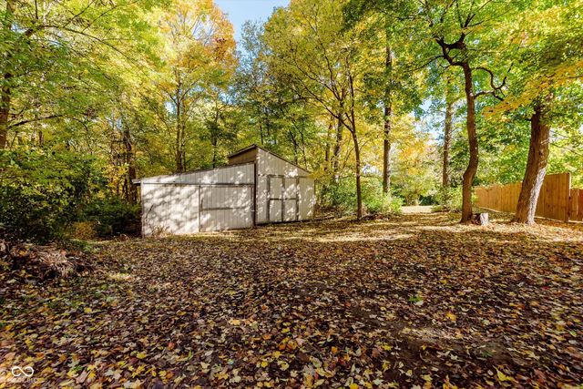 303 Countrywood Drive, Noblesville, IN 46060