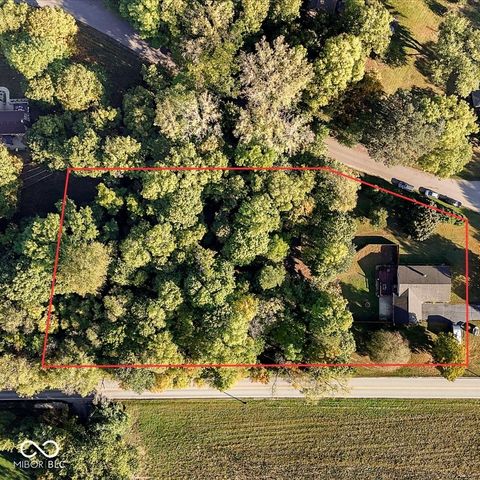 303 Countrywood Drive, Noblesville, IN 46060