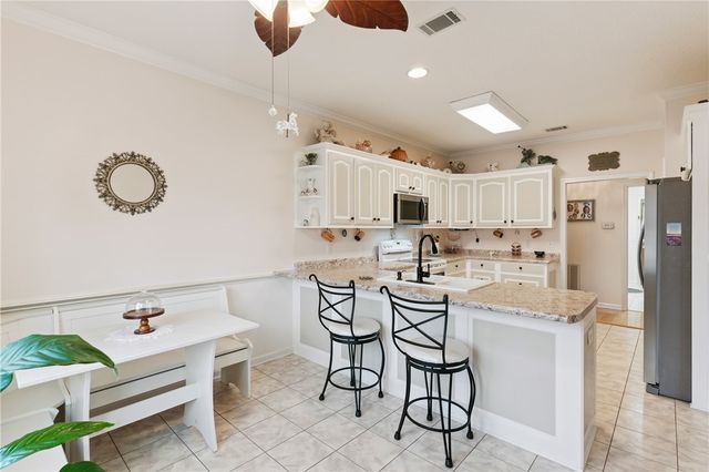 932 Hitching Post Lane, Waycross, GA 31503