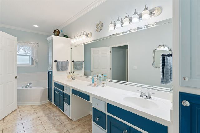 932 Hitching Post Lane, Waycross, GA 31503