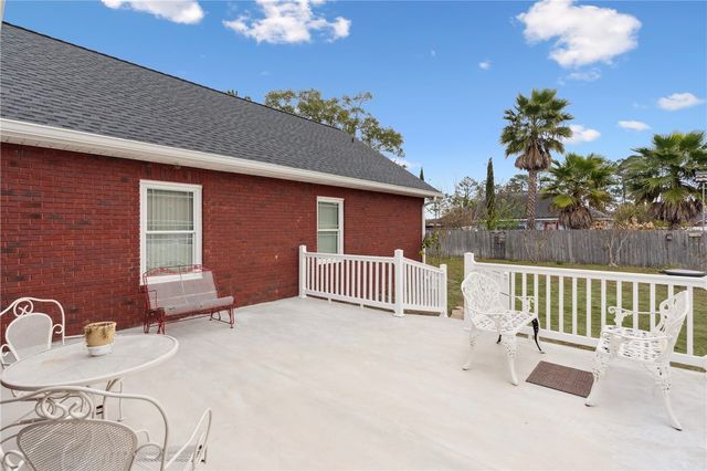 932 Hitching Post Lane, Waycross, GA 31503