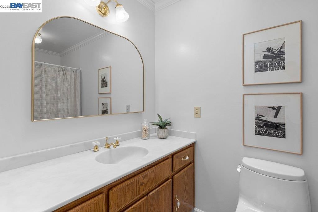 Image 31 of property listing at 2090 Foxswallow Rd, Pleasanton, CA 94566