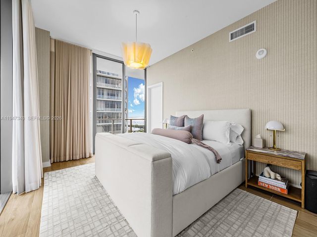 2678 Tigertail Ave 1806, Miami, FL 33133