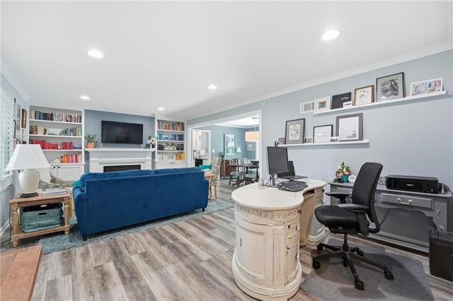 1216 W 97 Street, Kansas City, MO 64114