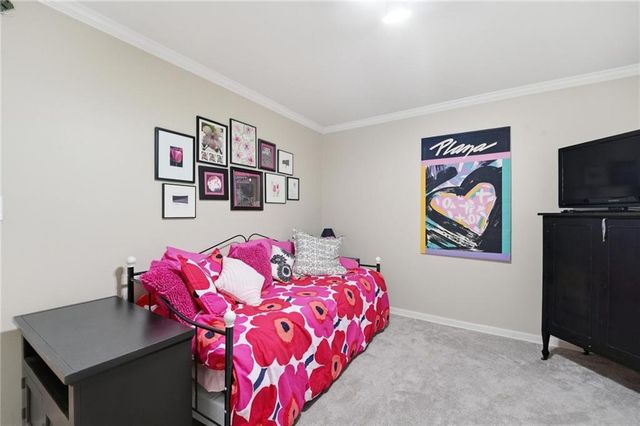 1216 W 97 Street, Kansas City, MO 64114