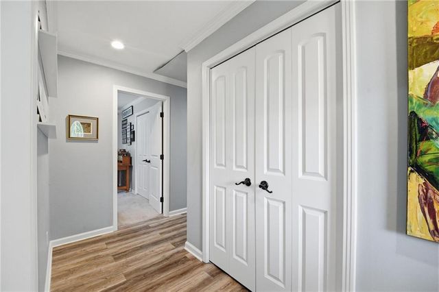 1216 W 97 Street, Kansas City, MO 64114