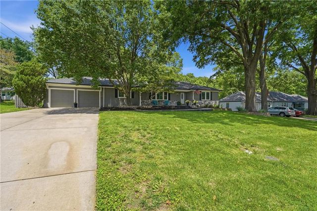 1216 W 97 Street, Kansas City, MO 64114