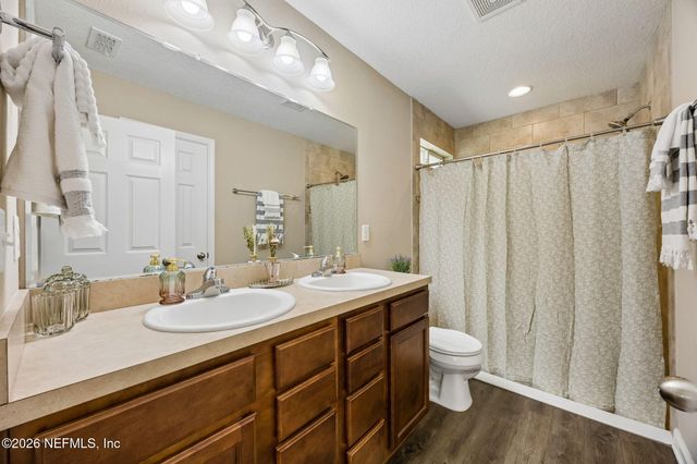 6033 PEELER Road S, Jacksonville, FL 32277