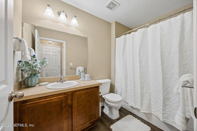 6033 PEELER Road S, Jacksonville, FL 32277