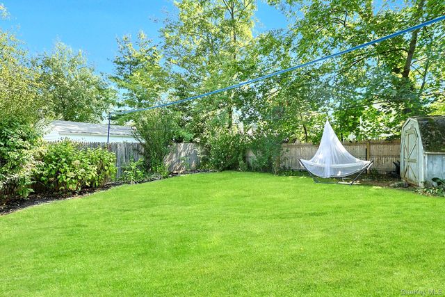 15 Westend Avenue, Nyack, NY 10960