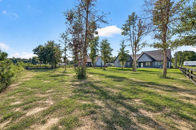 160 County Road 37301, Splendora, TX 77372