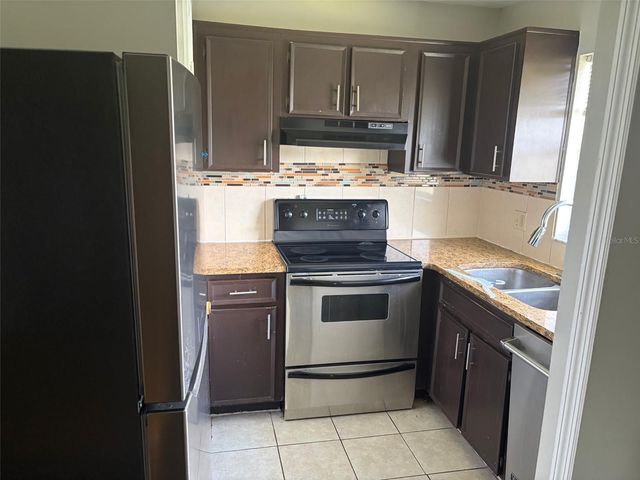 4314 PERSHING POINTE PLACE 7, Orlando, FL 32822