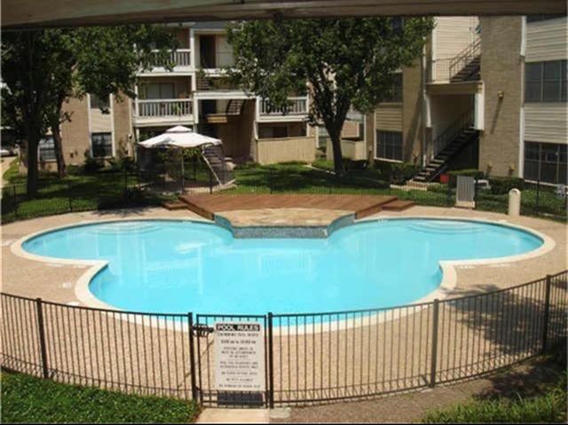 2750 Holly Hall Street 703, Houston, TX 77054
