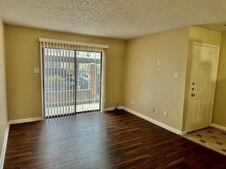 2750 Holly Hall Street 703, Houston, TX 77054
