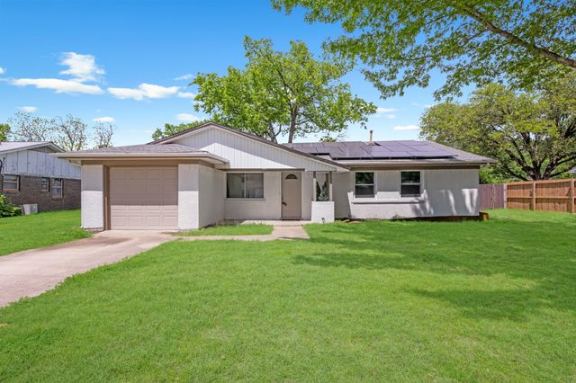 4708 Albermarle Drive, Fort Worth, TX 76132