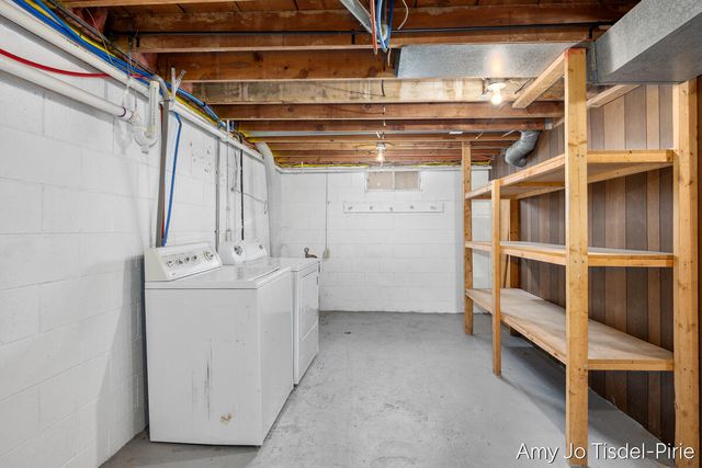 15514 Mercury Drive, Grand Haven, MI 49417