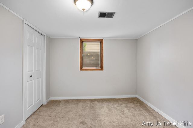 15514 Mercury Drive, Grand Haven, MI 49417