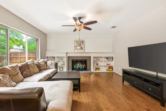 518 Blair Meadow Drive, Grapevine, TX 76051