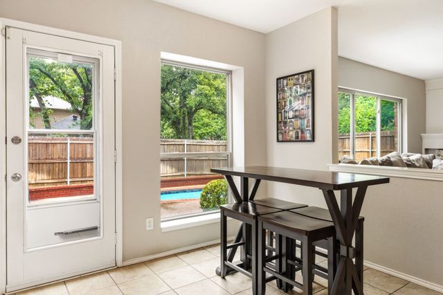 518 Blair Meadow Drive, Grapevine, TX 76051