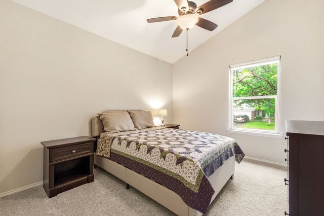 518 Blair Meadow Drive, Grapevine, TX 76051