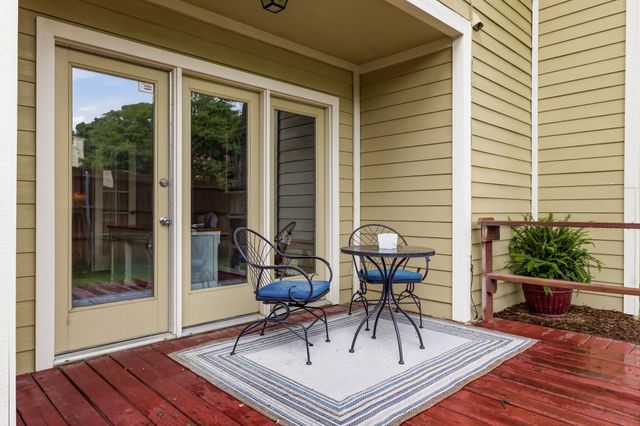 518 Blair Meadow Drive, Grapevine, TX 76051