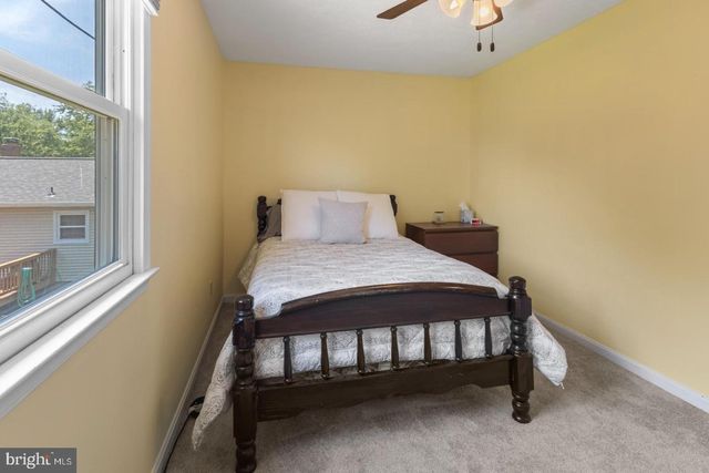 6741 HUNTLAND DR, Bealeton, VA 22712