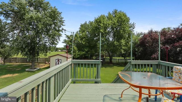 6741 HUNTLAND DR, Bealeton, VA 22712