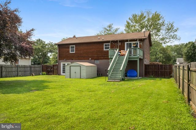 6741 HUNTLAND DR, Bealeton, VA 22712