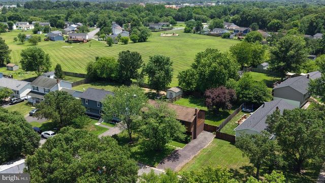 6741 HUNTLAND DR, Bealeton, VA 22712
