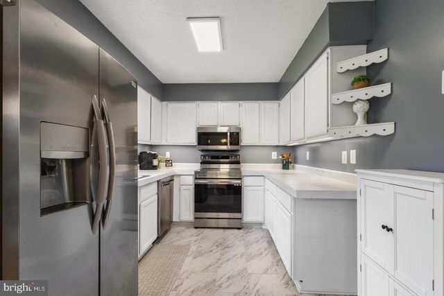6741 HUNTLAND DR, Bealeton, VA 22712