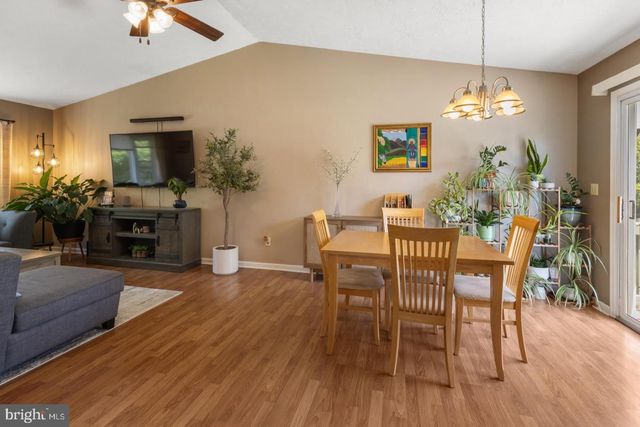 6741 HUNTLAND DR, Bealeton, VA 22712