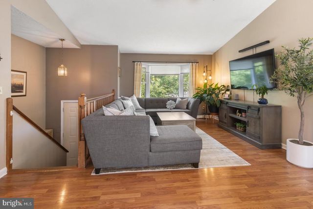 6741 HUNTLAND DR, Bealeton, VA 22712
