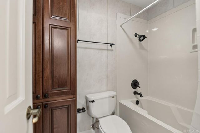 114 Illinois Bayou Drive, Sherwood, AR 72120