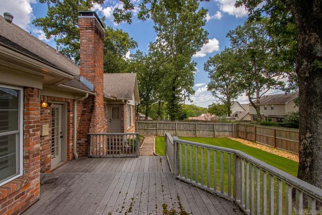114 Illinois Bayou Drive, Sherwood, AR 72120
