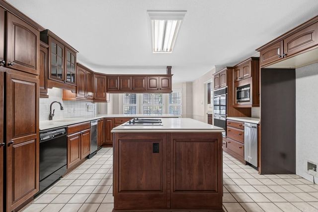 114 Illinois Bayou Drive, Sherwood, AR 72120