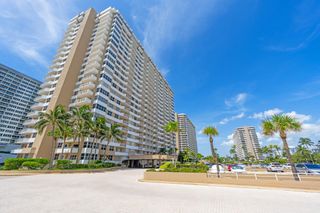 1980 S Ocean Drive 15L, Hallandale Beach, FL 33009