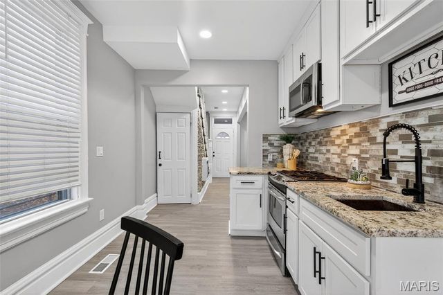 3211 Portis Avenue, St Louis, MO 63116