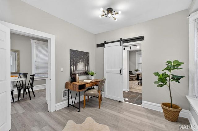 3211 Portis Avenue, St Louis, MO 63116