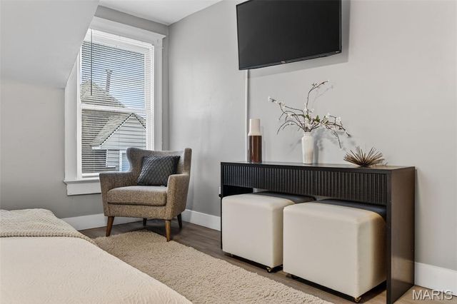 3211 Portis Avenue, St Louis, MO 63116