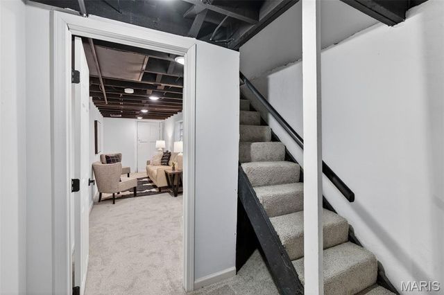 3211 Portis Avenue, St Louis, MO 63116