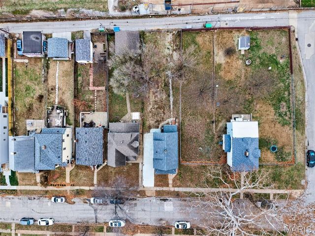 3211 Portis Avenue, St Louis, MO 63116