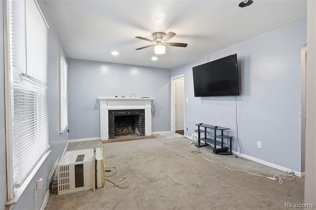 10075 Elmira Street, Detroit, MI 48204