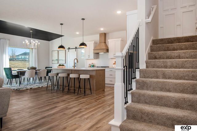 21702 Hampton Drive, Gretna, NE 68028